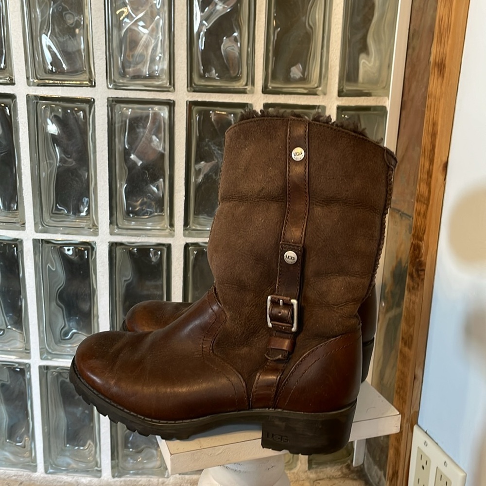 UGG Australia Women’s Ankle Boots Size 5 Eur 36 UK 3.5 Cuffed Leather Brown/Zip